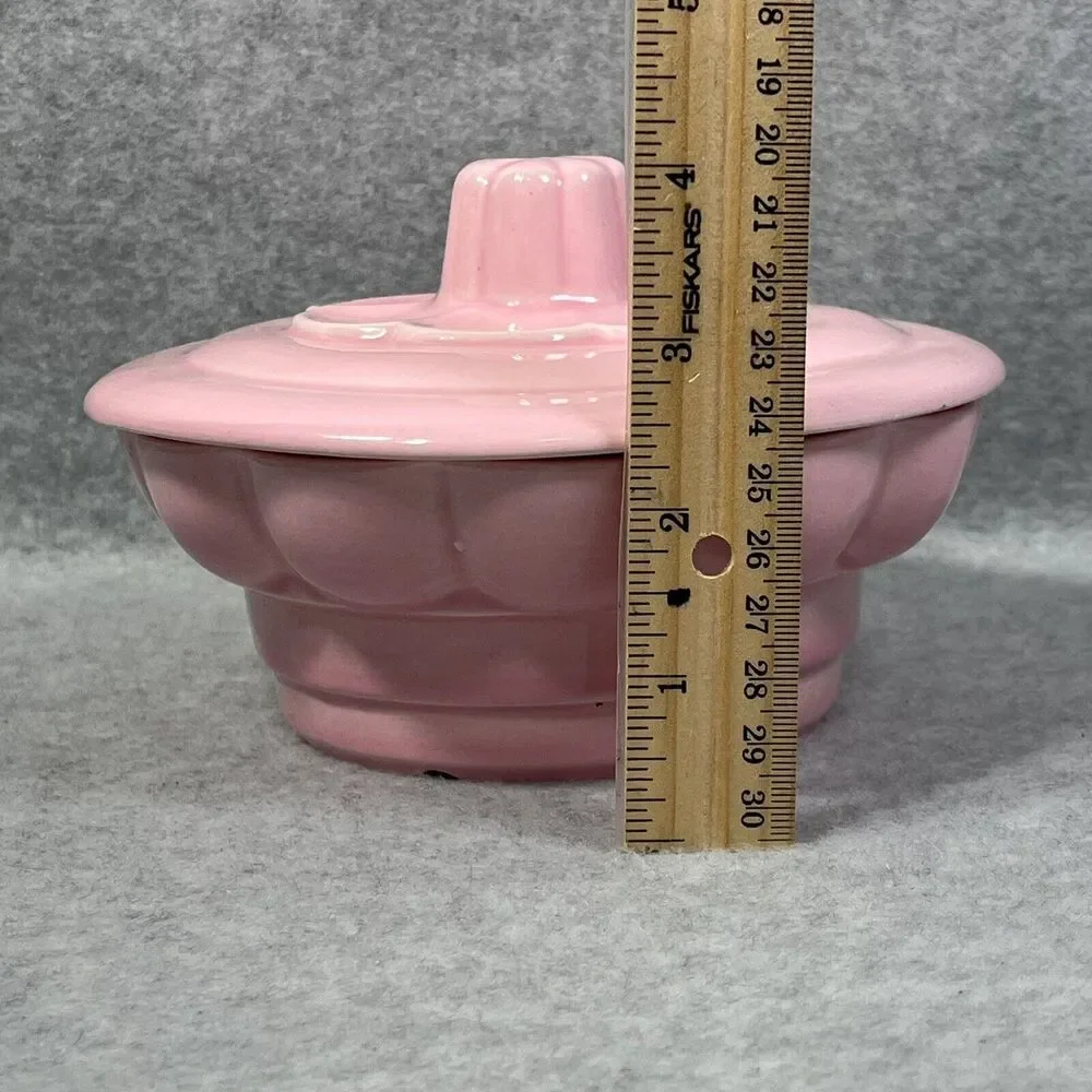 Vintage California Pottery‎ Pink Covered Dish 106  Mid Century Made in USA 1960s